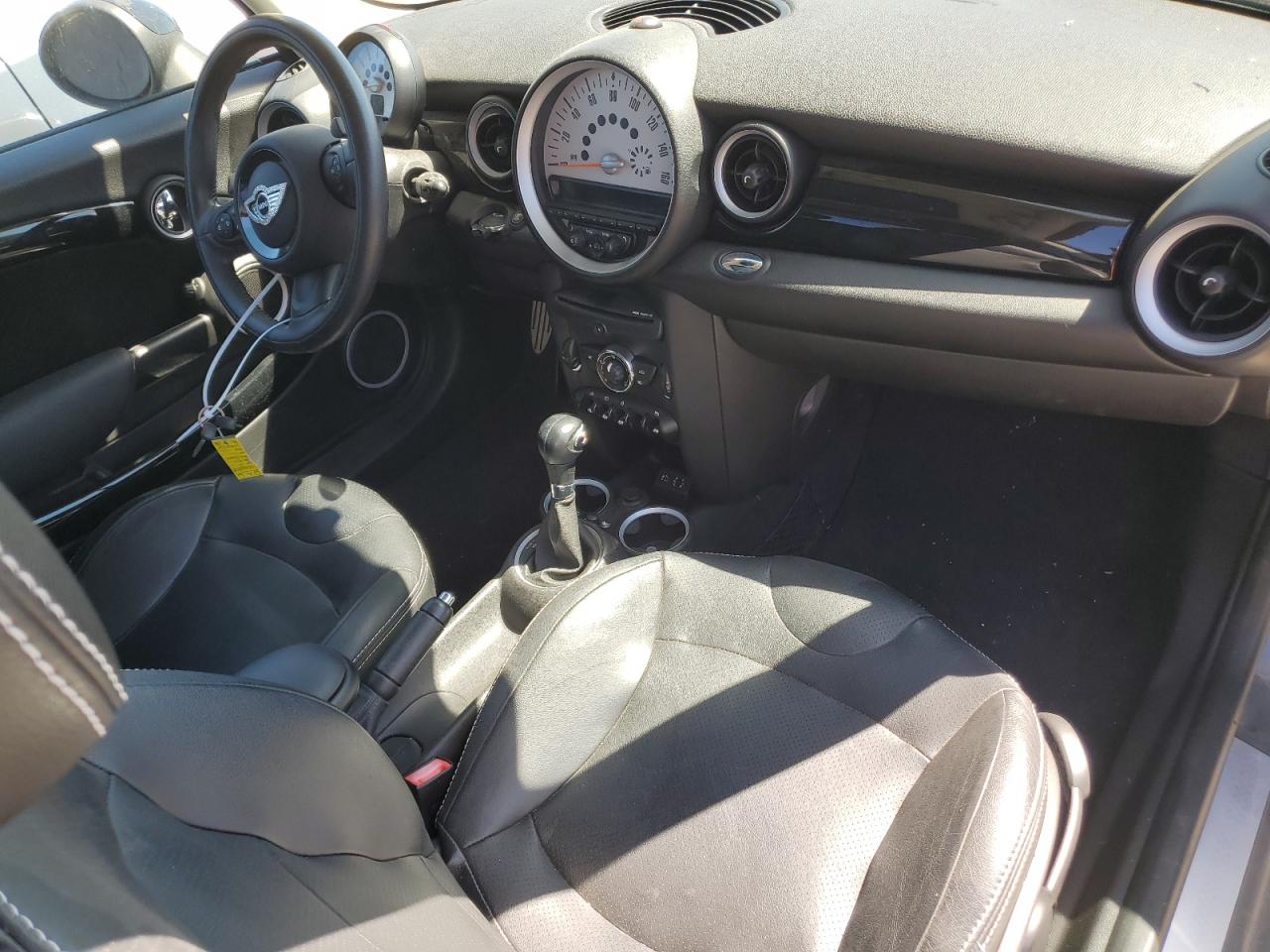 Photo 7 VIN: WMWSV3C56DT388193 - MINI COOPER 