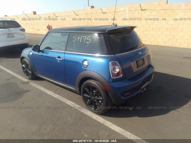 Photo 2 VIN: WMWSV3C56DT390249 - MINI COOPER HARDTOP 