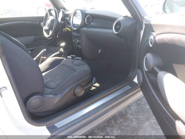 Photo 4 VIN: WMWSV3C58BTY24698 - MINI HARDTOP 