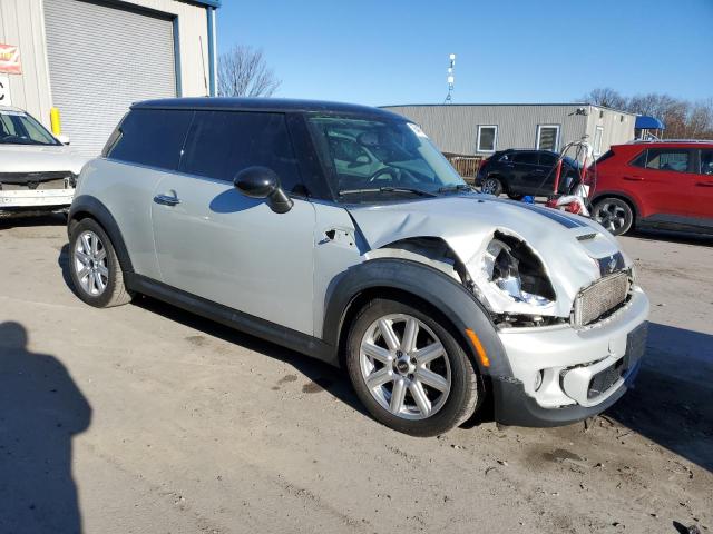 Photo 3 VIN: WMWSV3C58DT390897 - MINI COOPER 