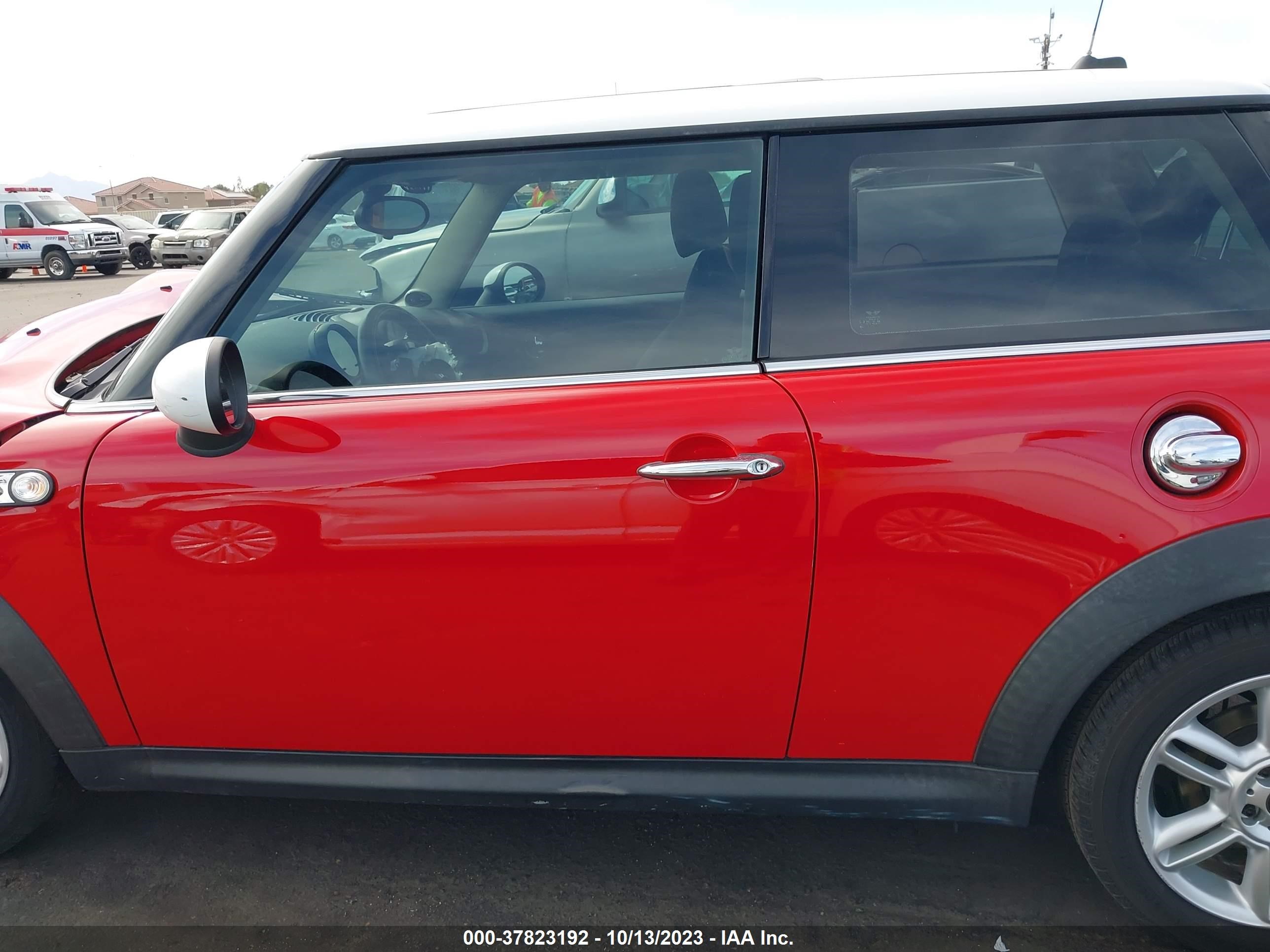 Photo 13 VIN: WMWSV3C59BTY10244 - MINI HARD TOP 