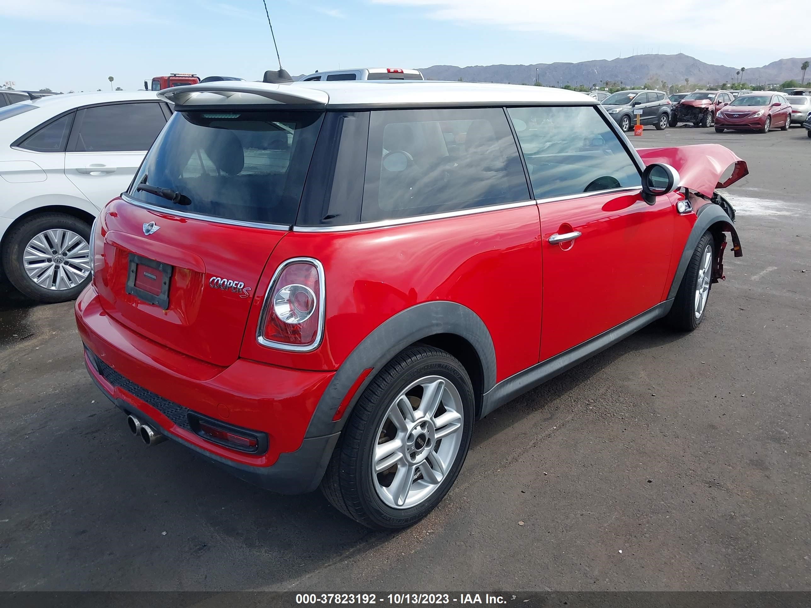 Photo 3 VIN: WMWSV3C59BTY10244 - MINI HARD TOP 