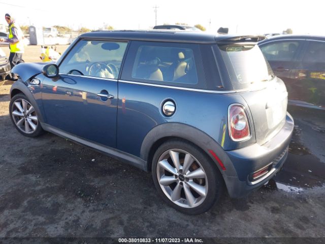 Photo 2 VIN: WMWSV3C59BTY22507 - MINI COOPER HARDTOP 