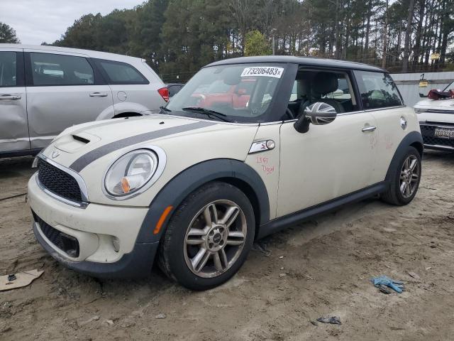 Photo 0 VIN: WMWSV3C5XBTY24539 - MINI COOPER 