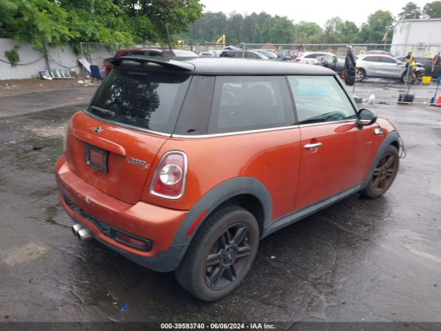 Photo 3 VIN: WMWSV3C5XCT386624 - MINI HARDTOP 