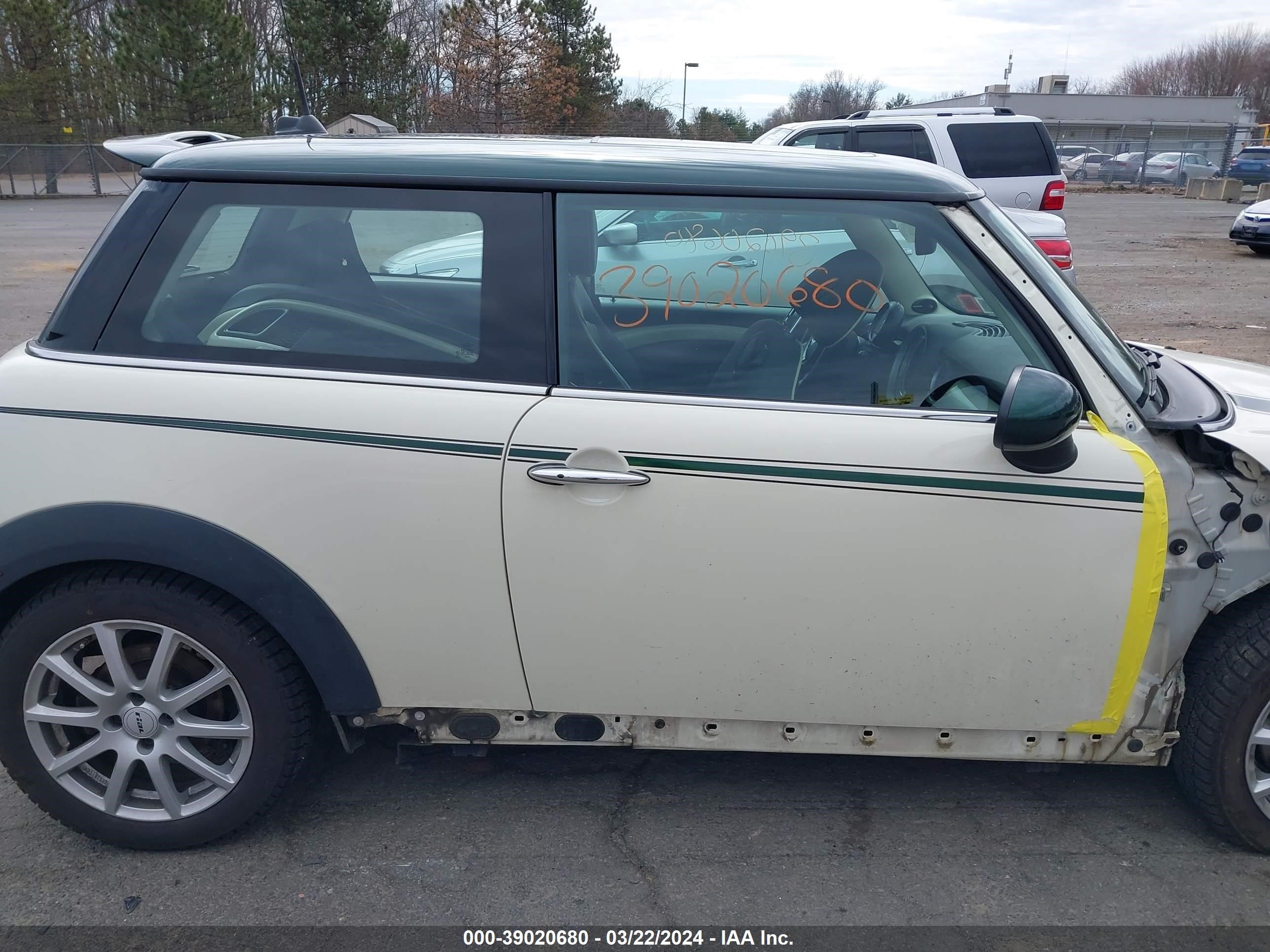 Photo 13 VIN: WMWSV3C5XDT478429 - MINI HARD TOP 