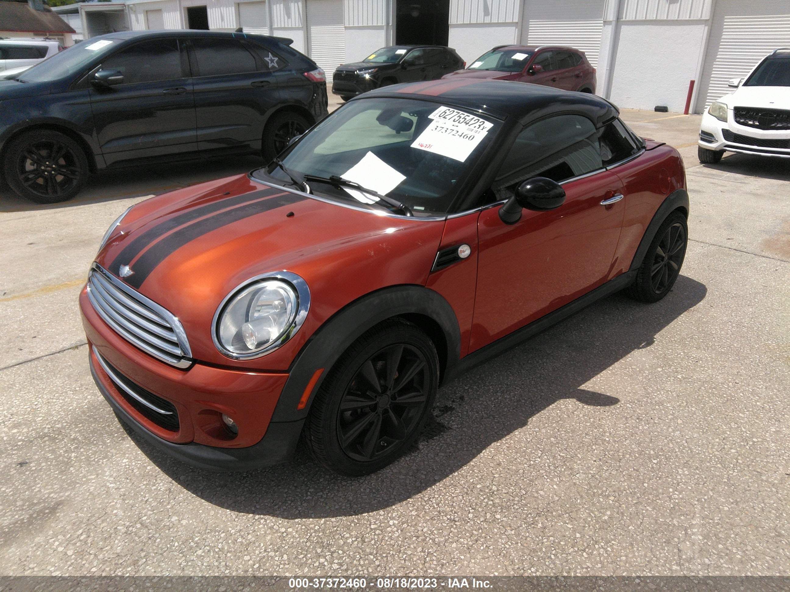 Photo 1 VIN: WMWSX1C58ET507930 - MINI COUPE 