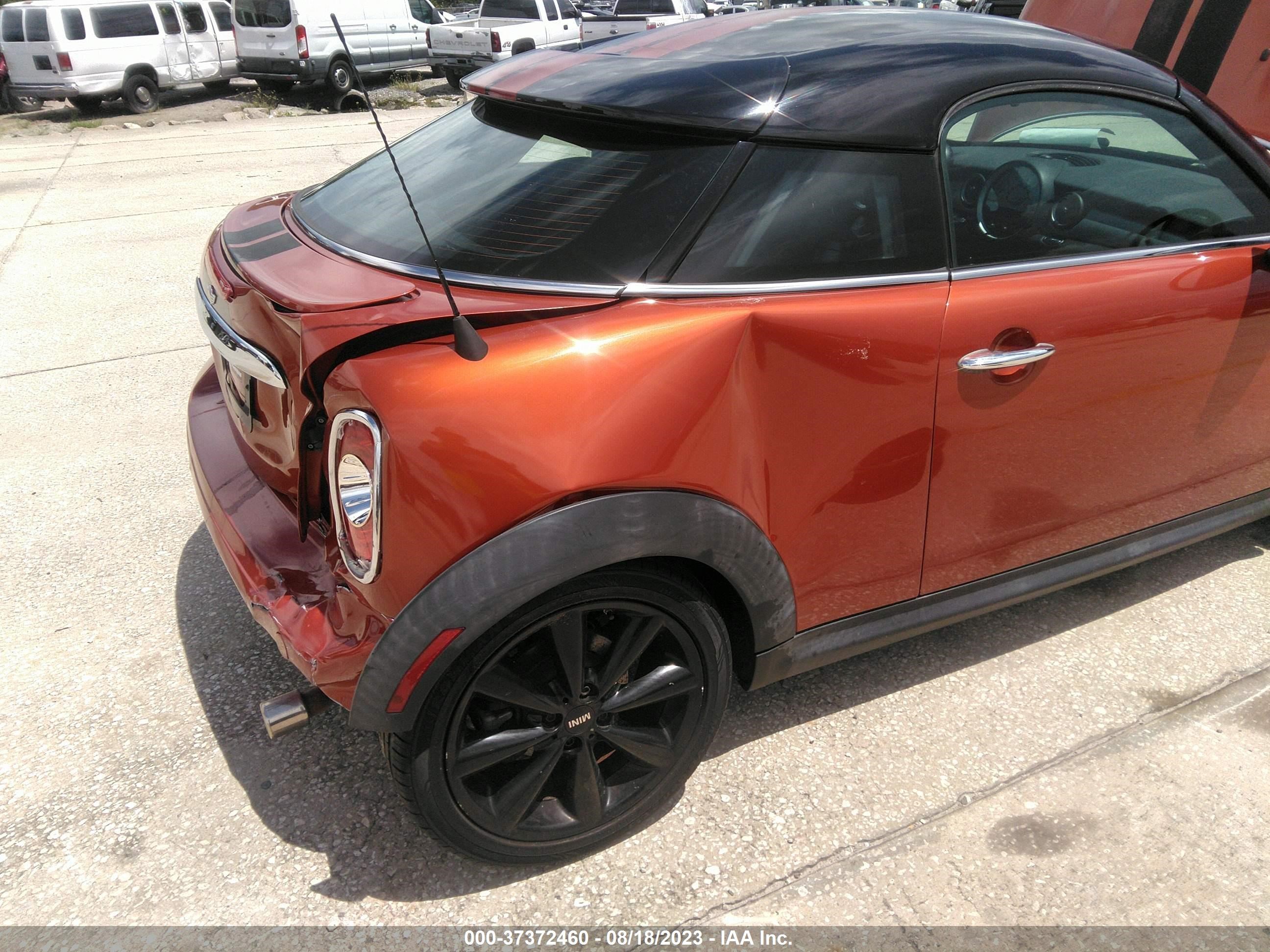 Photo 11 VIN: WMWSX1C58ET507930 - MINI COUPE 