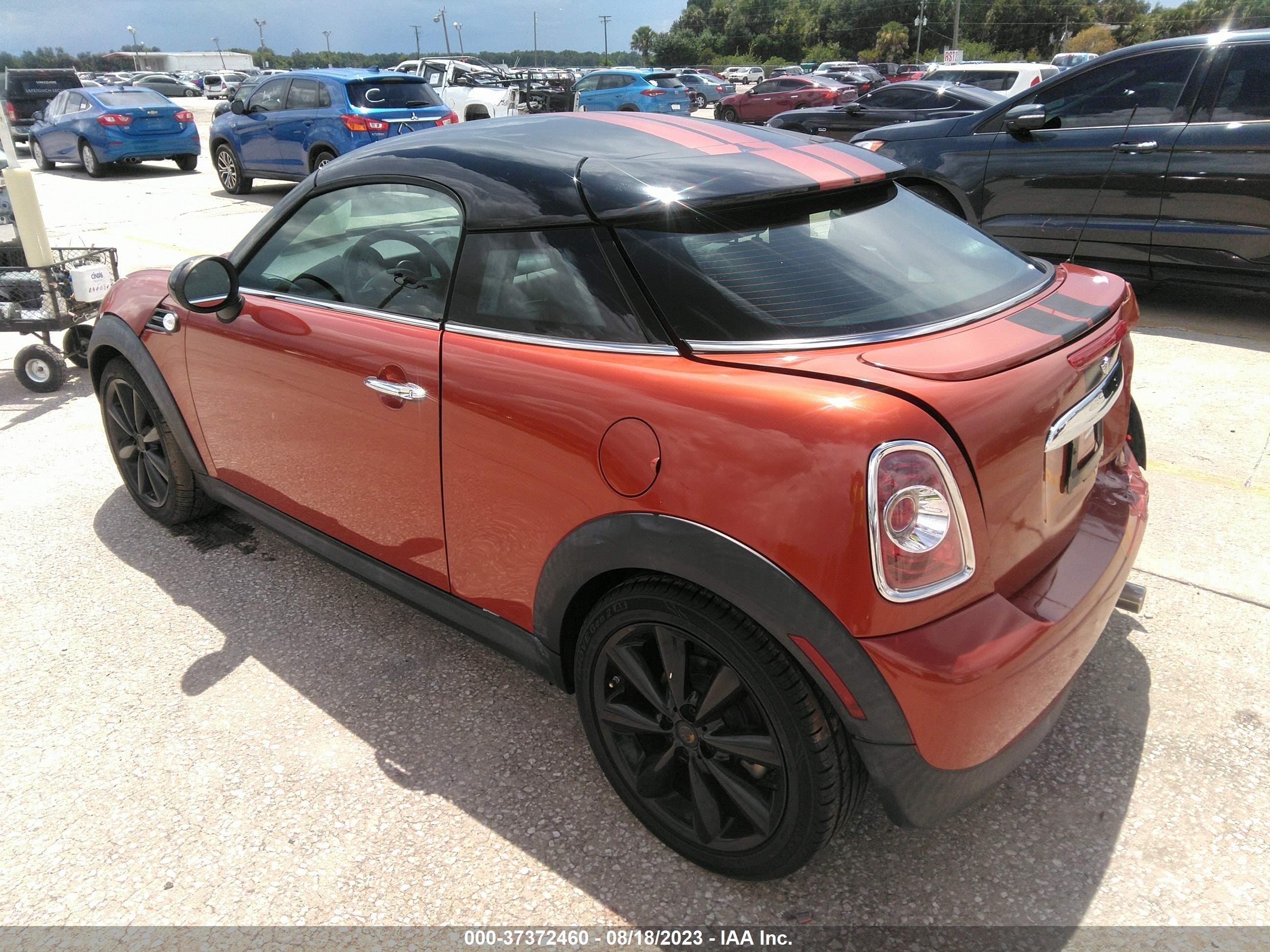 Photo 2 VIN: WMWSX1C58ET507930 - MINI COUPE 