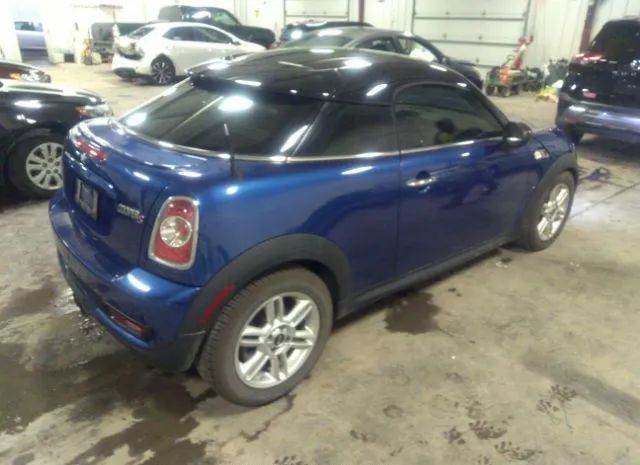 Photo 3 VIN: WMWSX3C51CT155489 - MINI COUPE 