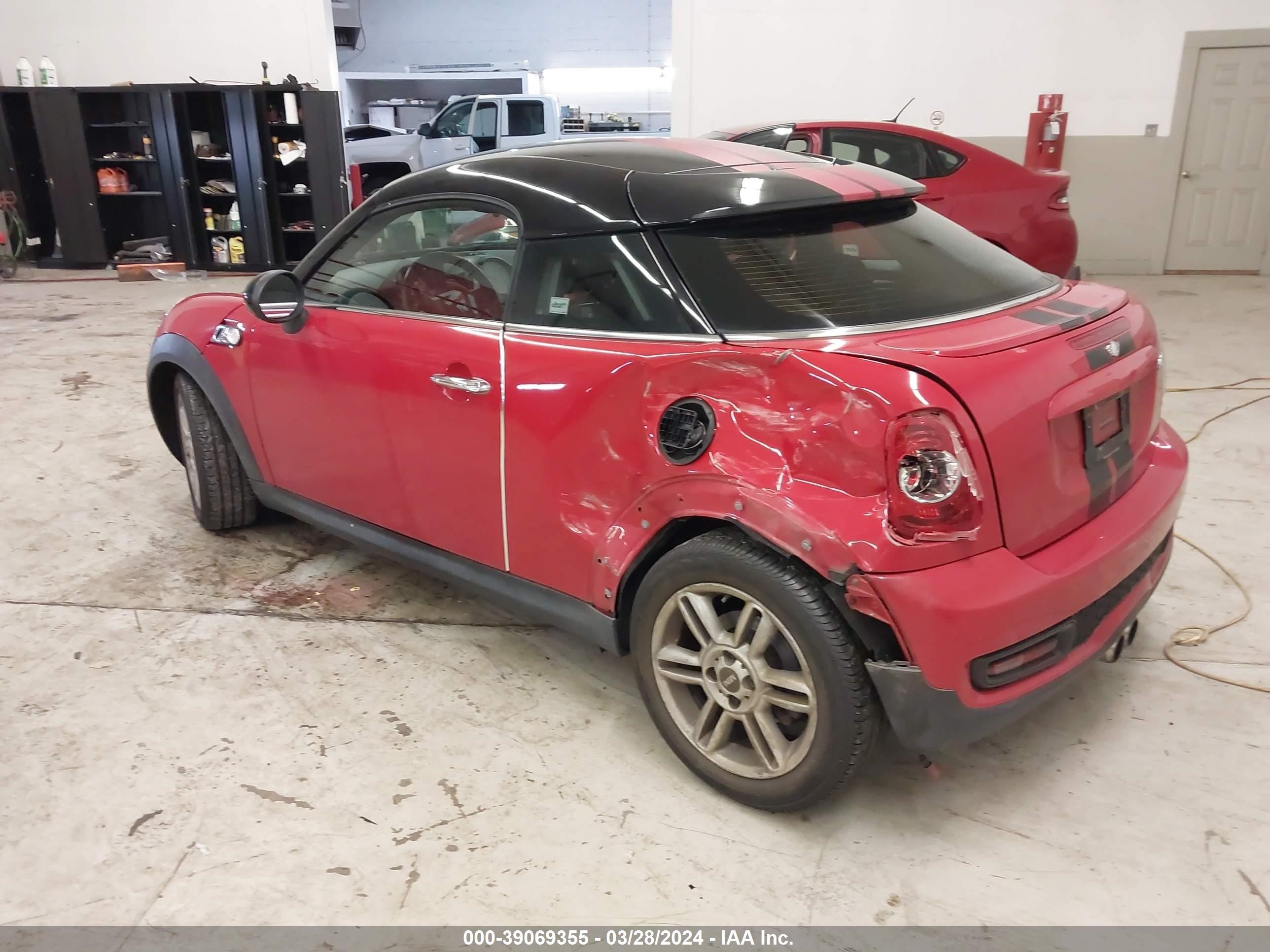 Photo 2 VIN: WMWSX3C56DT408663 - MINI COUPE 