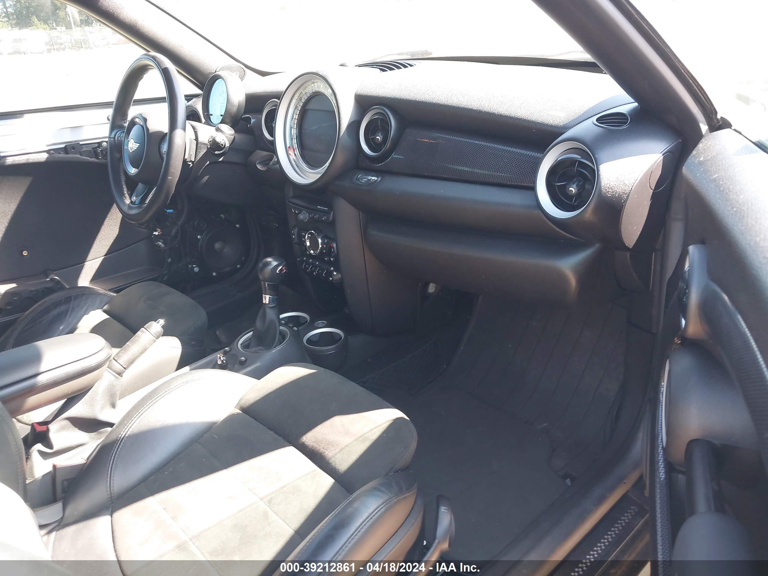 Photo 4 VIN: WMWSX3C5XCT465981 - MINI COOPER 