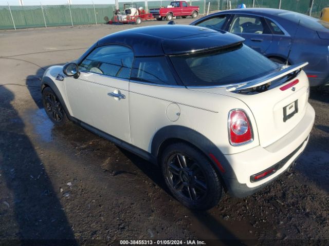 Photo 2 VIN: WMWSX3C5XFT773172 - MINI COUPE 