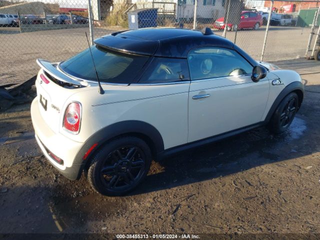 Photo 3 VIN: WMWSX3C5XFT773172 - MINI COUPE 