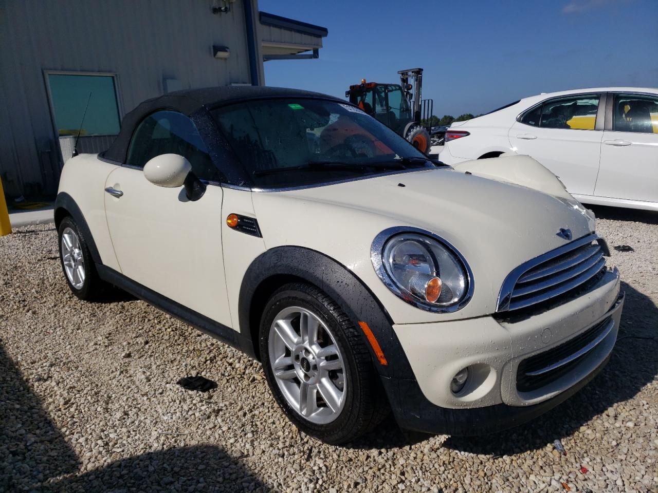 Photo 3 VIN: WMWSY1C51DT625071 - MINI COOPER 