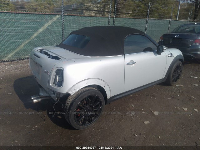 Photo 3 VIN: WMWSY3C57CT144722 - MINI COOPER ROADSTER 