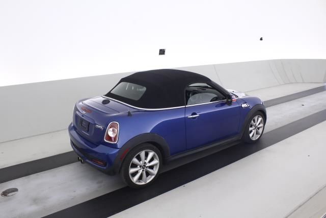 Photo 8 VIN: WMWSY3C59DT565357 - MINI COOPER ROADSTER 