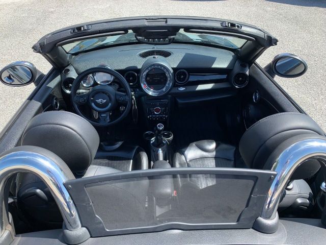 Photo 8 VIN: WMWSY9C53DT432547 - MINI COOPER ROADSTER 