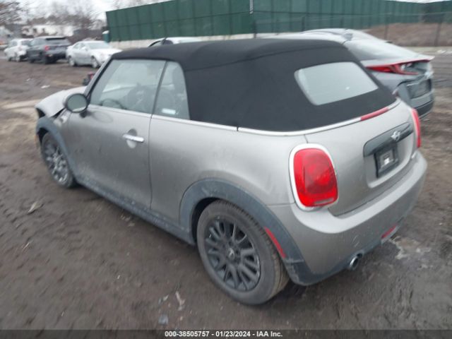 Photo 2 VIN: WMWWG5C35H3C20561 - MINI CONVERTIBLE 