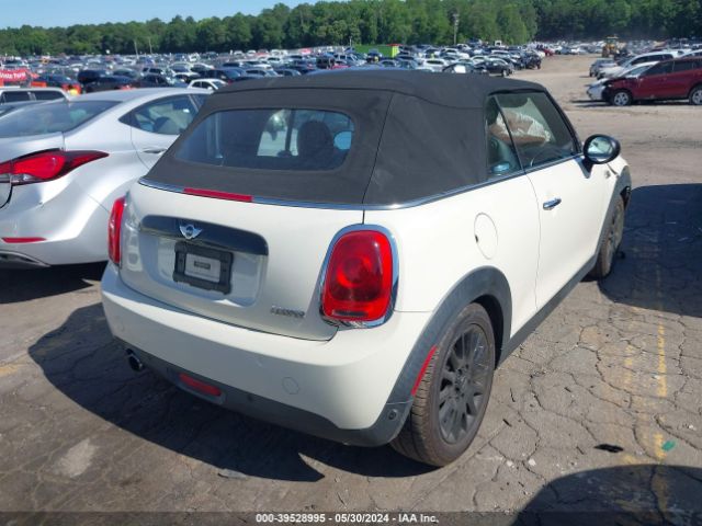 Photo 3 VIN: WMWWG5C52H3A81331 - MINI COOPER CONVERTIBLE 