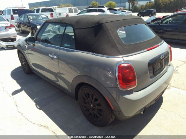 Photo 2 VIN: WMWWG5C52H3C19868 - MINI CONVERTIBLE 