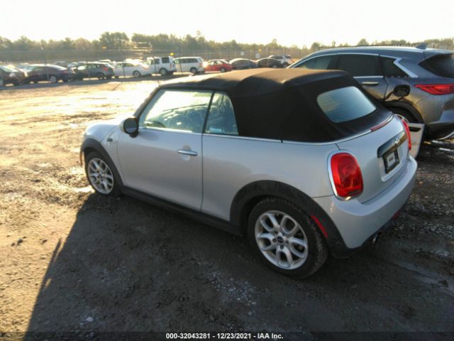 Photo 2 VIN: WMWWG5C54G3C19479 - MINI COOPER CONVERTIBLE 