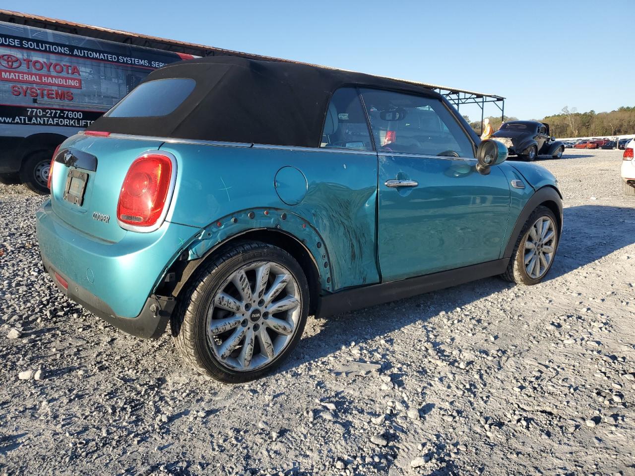 Photo 2 VIN: WMWWG5C55J3D00871 - MINI COOPER 