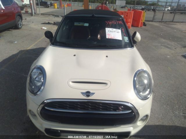 Photo 9 VIN: WMWWG9C31H3C81221 - MINI CONVERTIBLE 