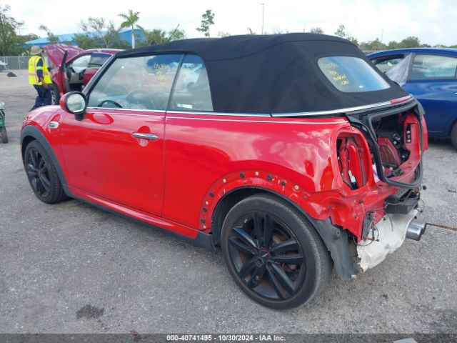 Photo 2 VIN: WMWWG9C53G3C22039 - MINI COOPER CONVERTIBLE 