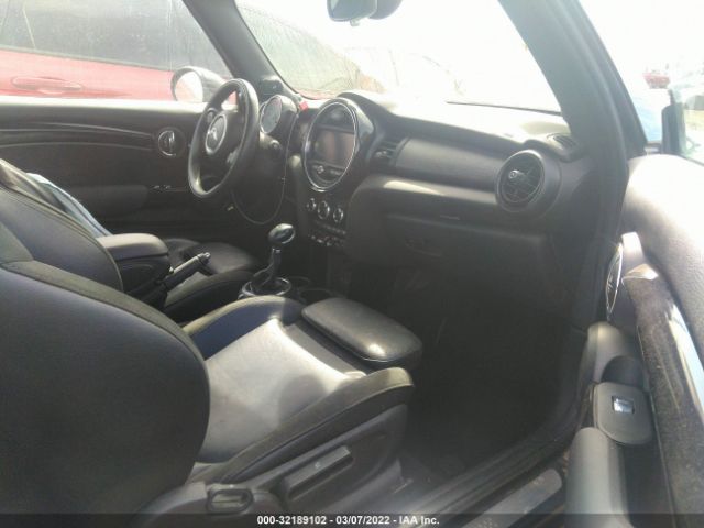 Photo 4 VIN: WMWWG9C54H3C80792 - MINI CONVERTIBLE 