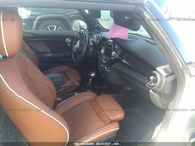 Photo 4 VIN: WMWWG9C56J3E39236 - MINI CONVERTIBLE 