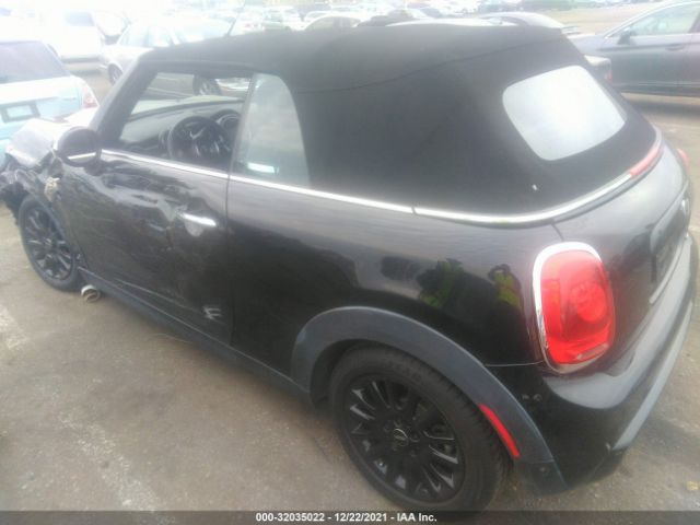 Photo 2 VIN: WMWWG9C57G3A91682 - MINI COOPER CONVERTIBLE 