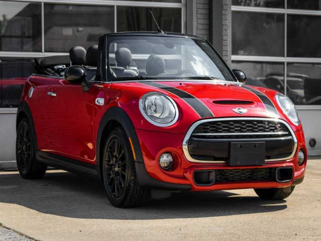 Photo 5 VIN: WMWWG9C57H3C80463 - MINI CONVERTIBLE 