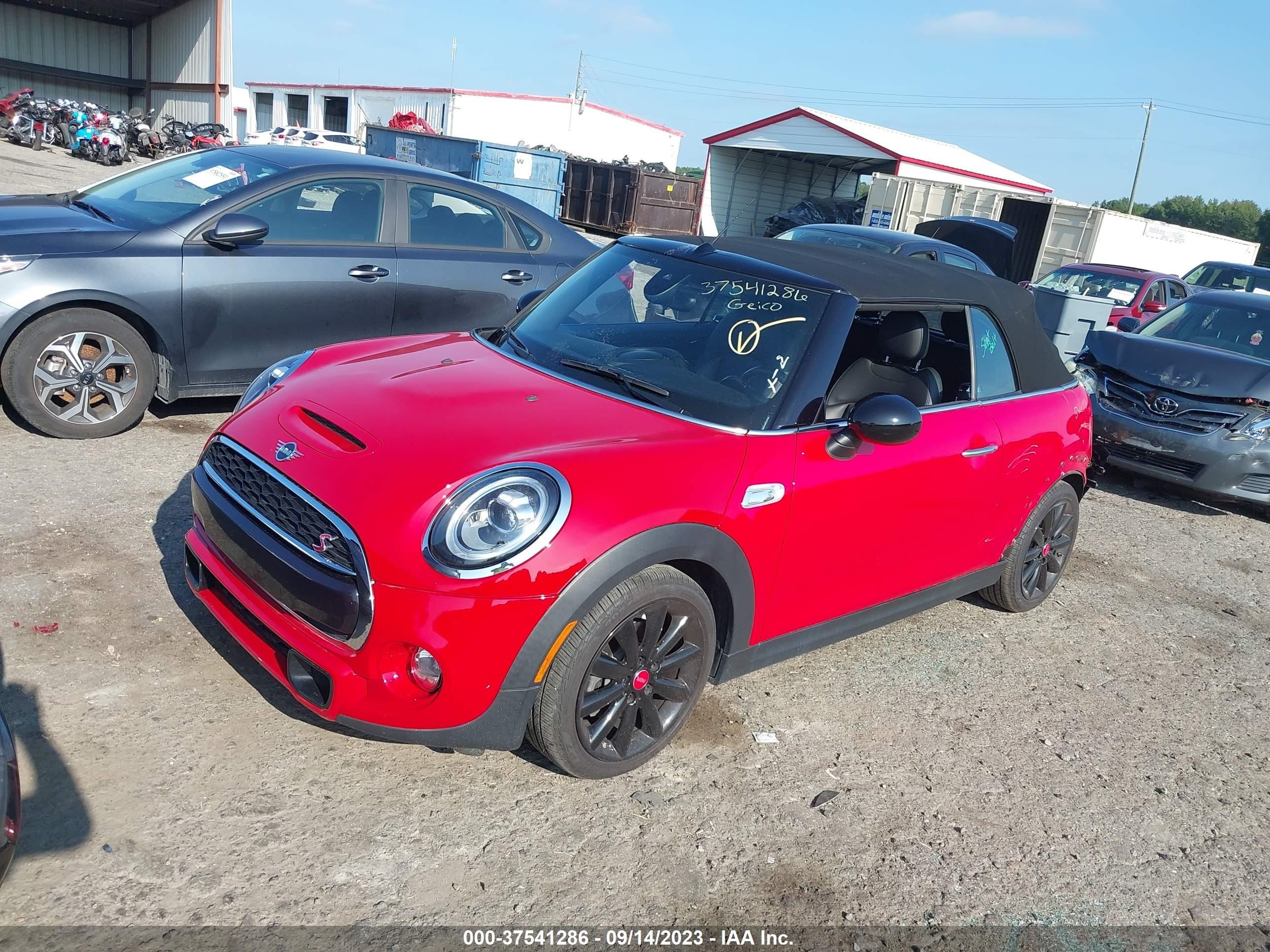 Photo 1 VIN: WMWWG9C59K3E41628 - MINI CONVERTIBLE 