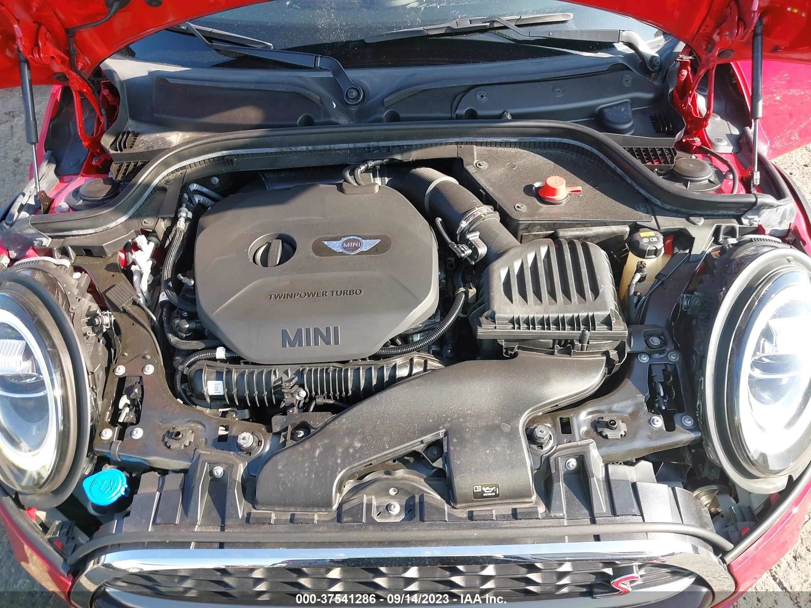 Photo 9 VIN: WMWWG9C59K3E41628 - MINI CONVERTIBLE 