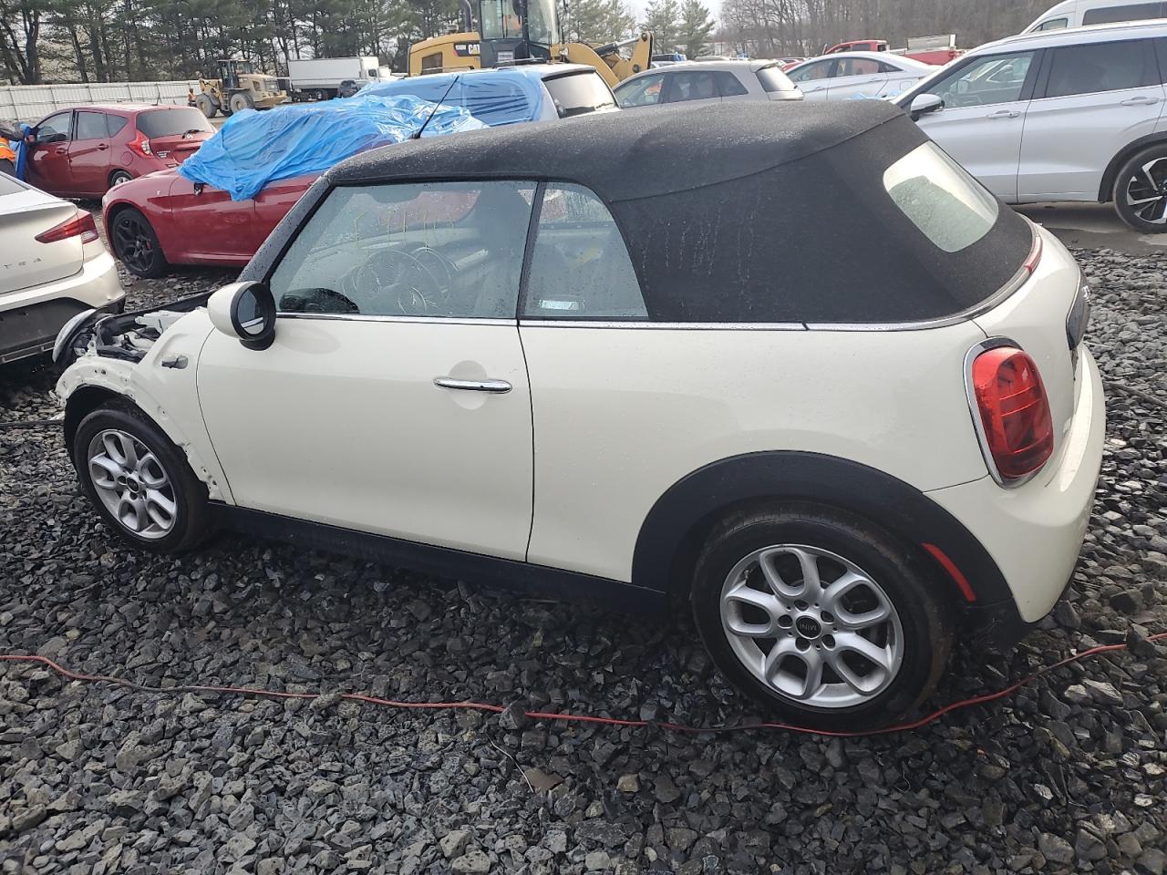 Photo 1 VIN: WMWWJ3C00M3M67411 - MINI COOPER 