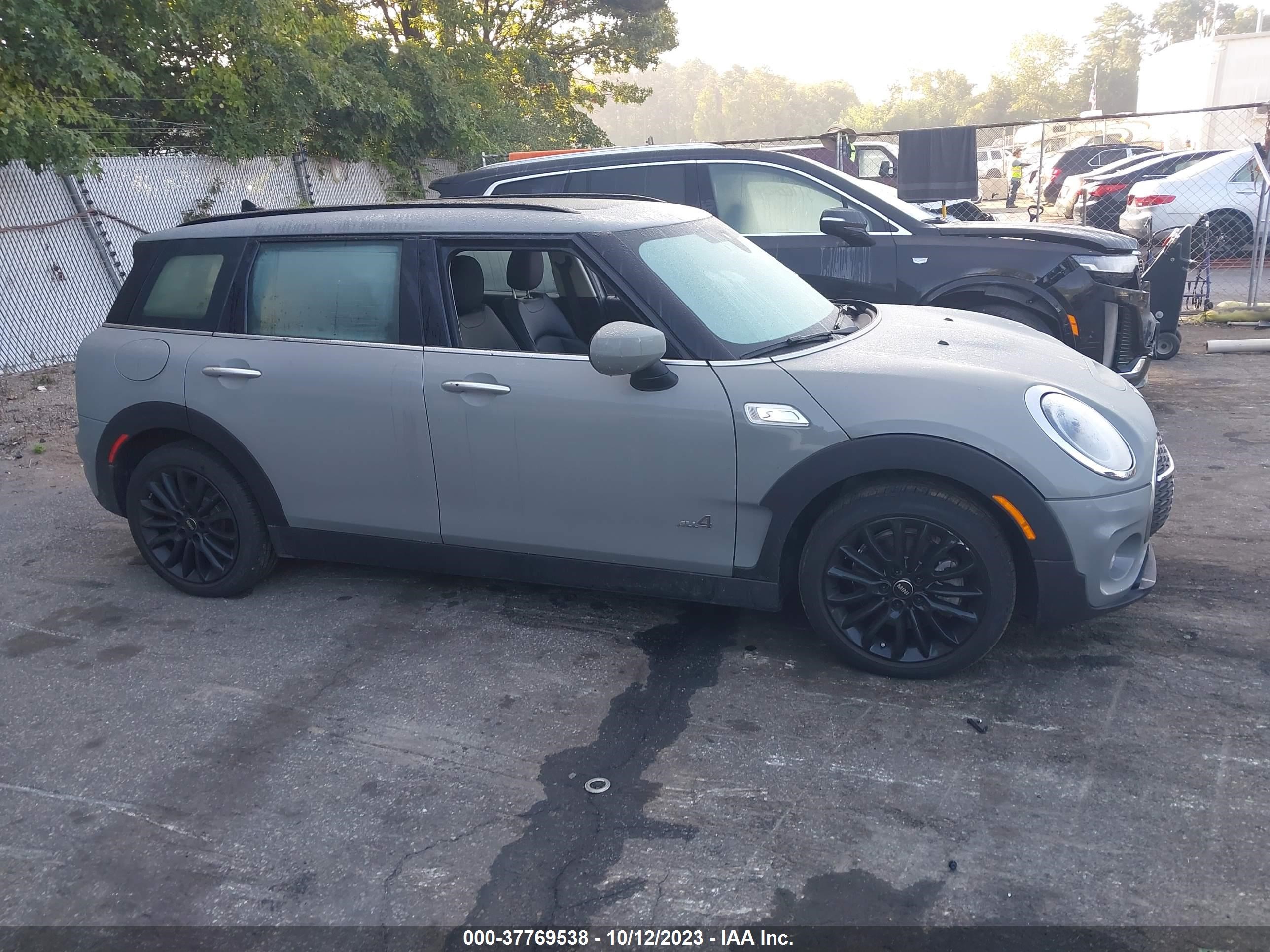 Photo 12 VIN: WMWXJ1C0XP2S85380 - MINI CLUBMAN 