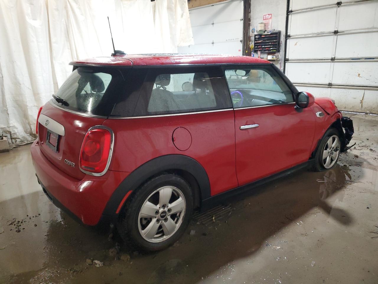 Photo 2 VIN: WMWXM5C50ET935044 - MINI COOPER 