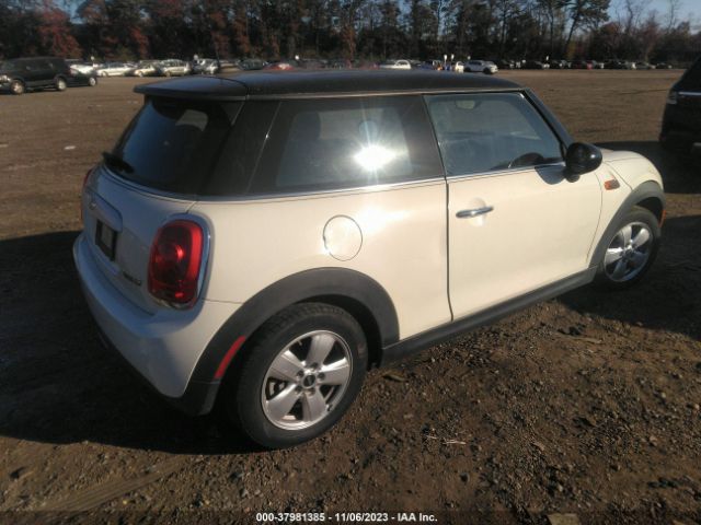 Photo 3 VIN: WMWXM5C50FT940617 - MINI COOPER HARDTOP 