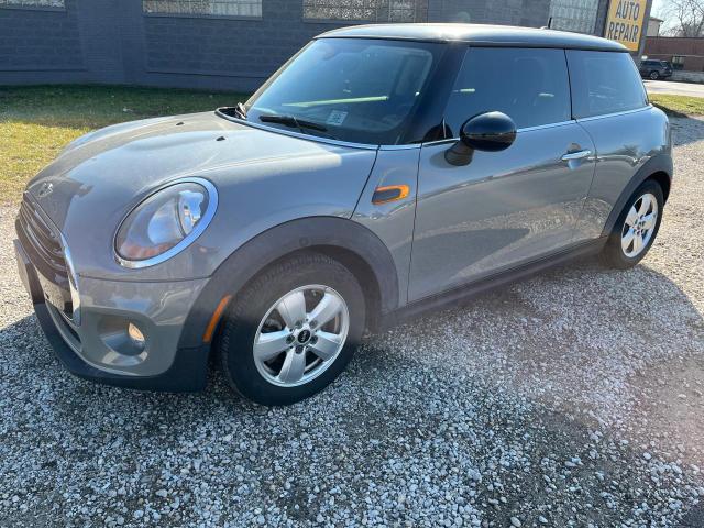 Photo 1 VIN: WMWXM5C50FT942724 - MINI COOPER 