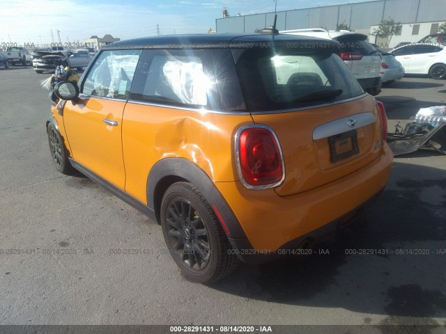 Photo 2 VIN: WMWXM5C51FT938388 - MINI HATCH 