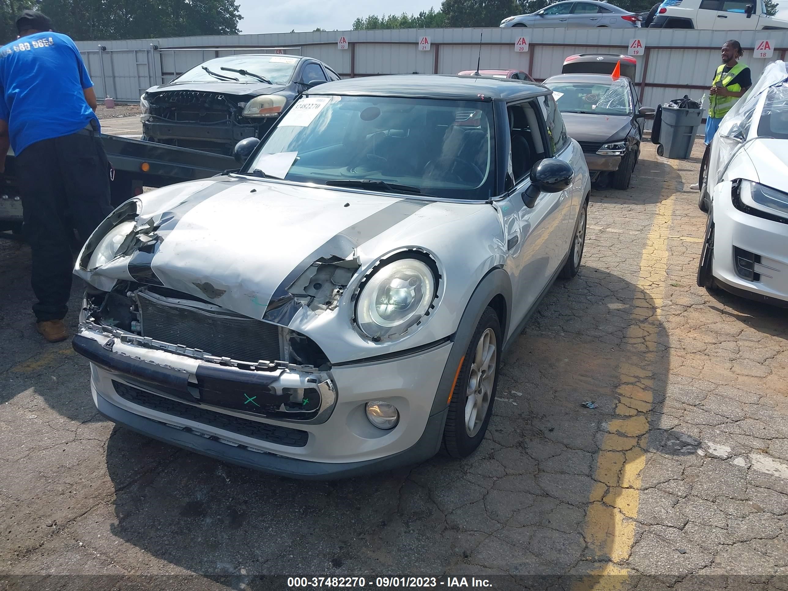 Photo 1 VIN: WMWXM5C53FT941258 - MINI HARD TOP 