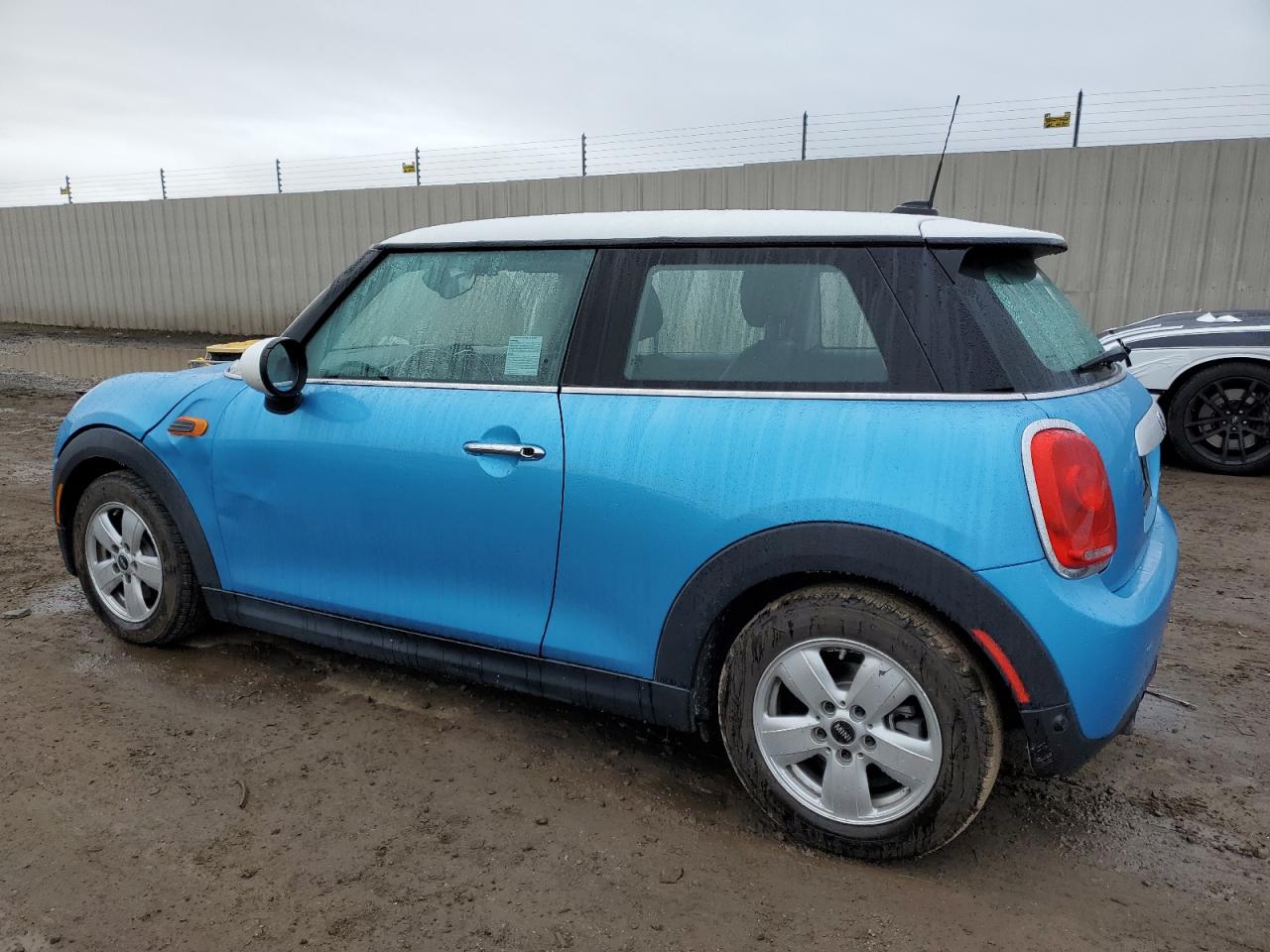 Photo 1 VIN: WMWXM5C54F3A57090 - MINI COOPER 