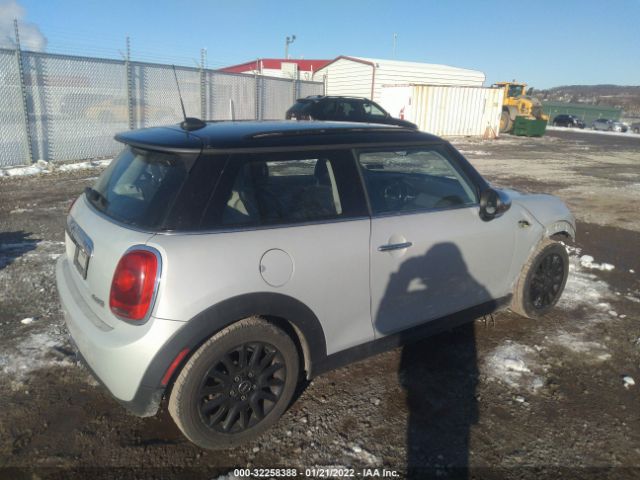 Photo 3 VIN: WMWXM5C54FT973815 - MINI COOPER HARDTOP 