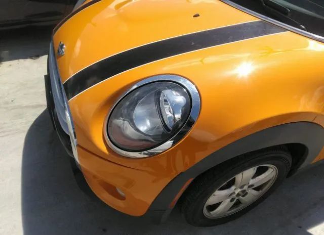 Photo 5 VIN: WMWXM5C55FT941133 - MINI COOPER HARDTOP 