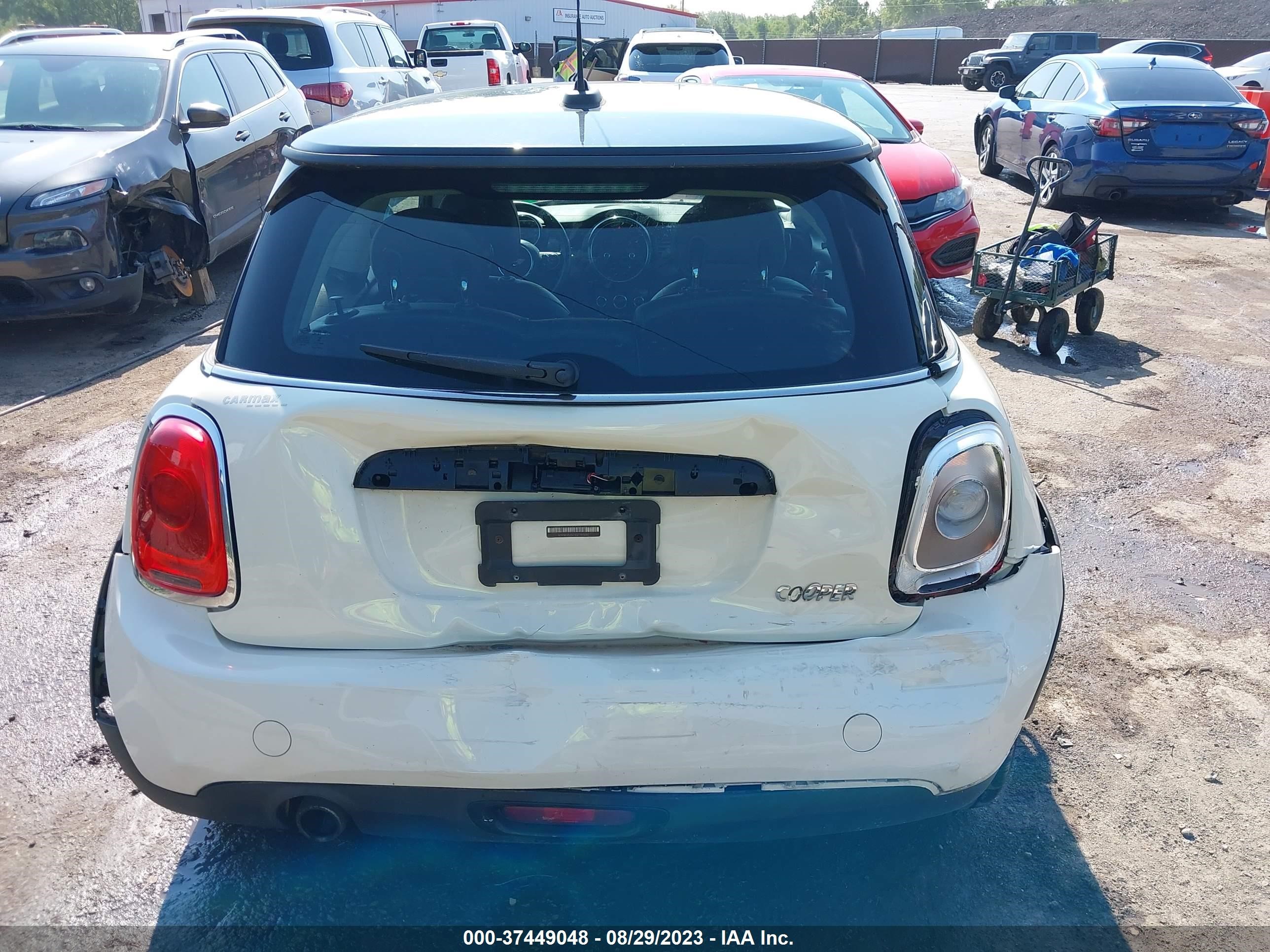 Photo 15 VIN: WMWXM5C55FT973192 - MINI HARD TOP 