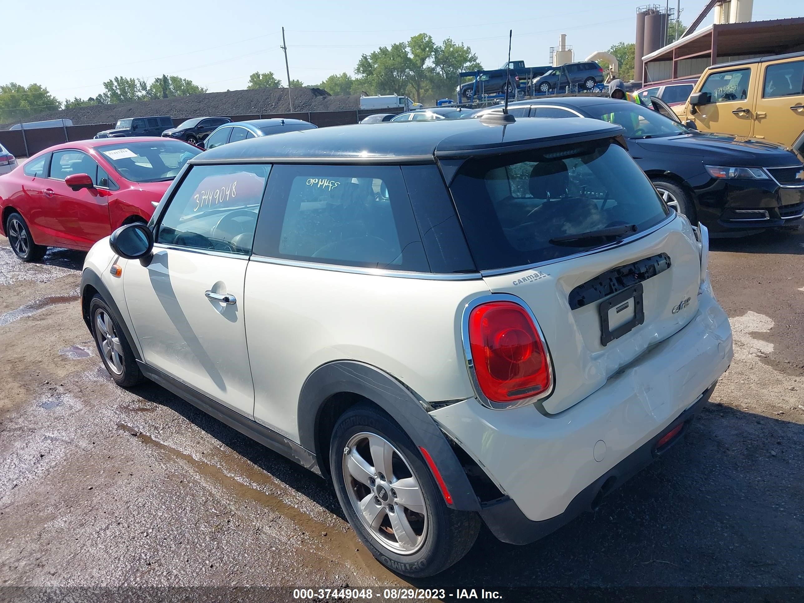 Photo 2 VIN: WMWXM5C55FT973192 - MINI HARD TOP 