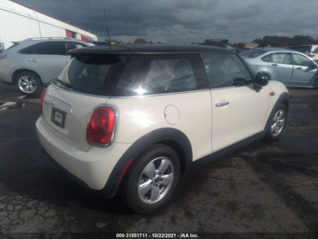 Photo 3 VIN: WMWXM5C56F3A56832 - MINI COOPER HARDTOP 