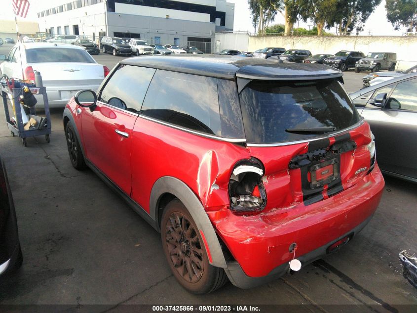 Photo 2 VIN: WMWXM5C57F3A57682 - MINI COOPER 