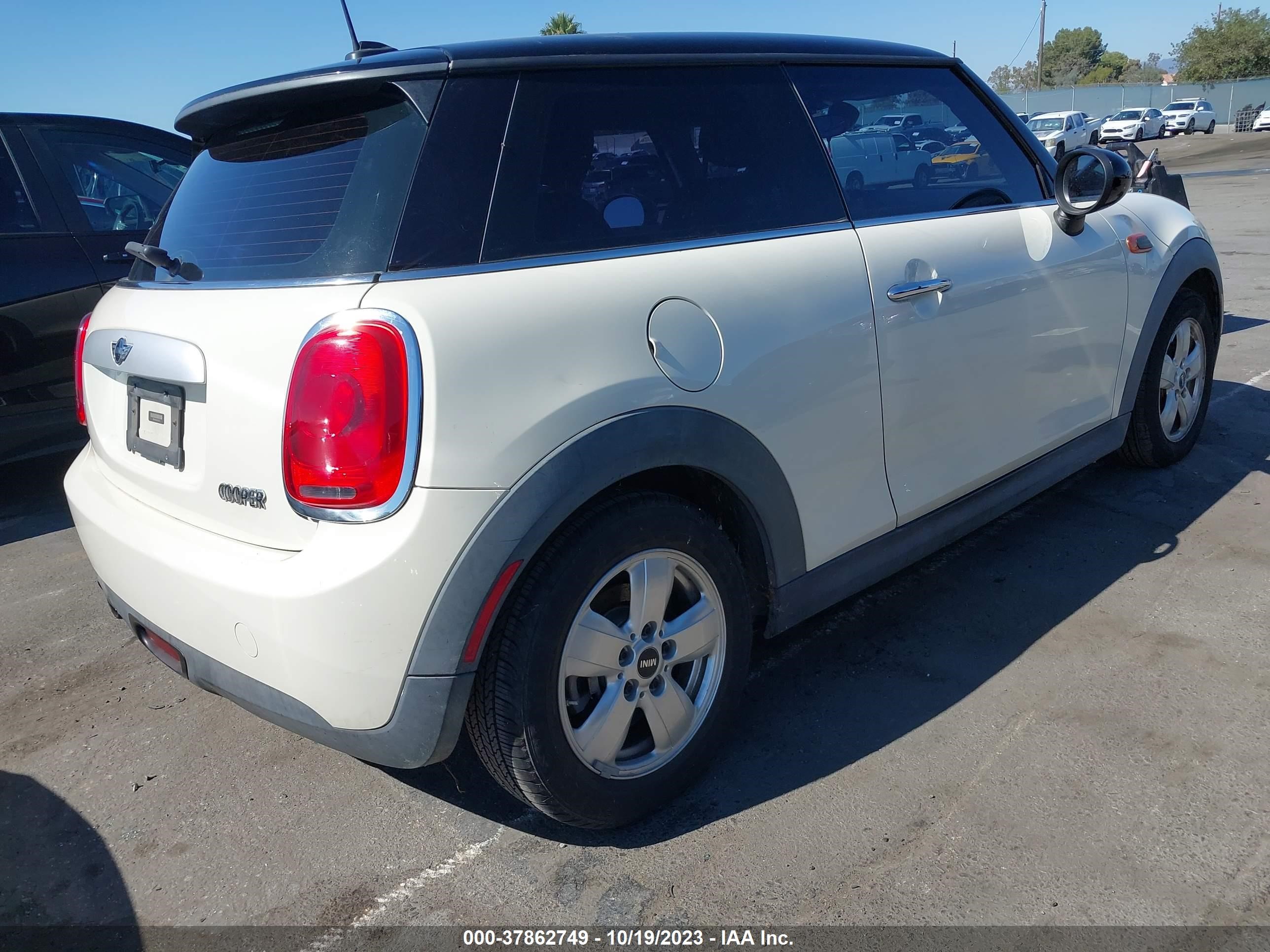 Photo 3 VIN: WMWXM5C58F3A57352 - MINI HARD TOP 